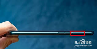 opporeno7卡槽怎么打開